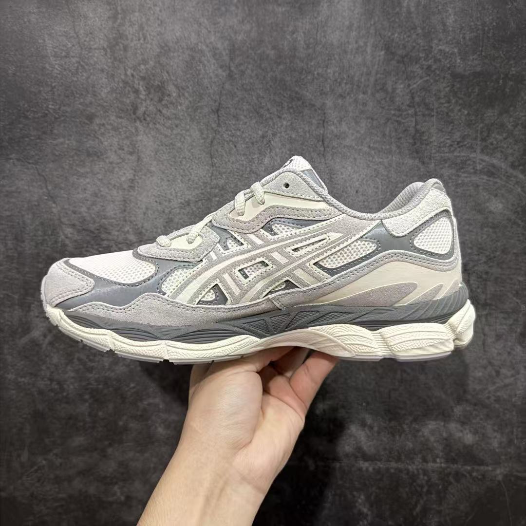 Yar3983 ASICS 58$ gallery