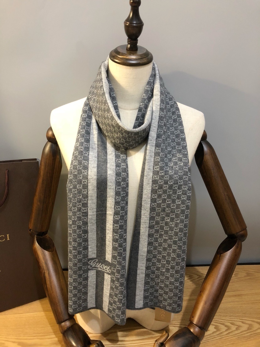 Yar3990 26$ GUCCI-WJ gallery