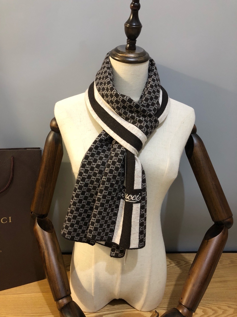 Yar3990 26$ GUCCI-WJ gallery