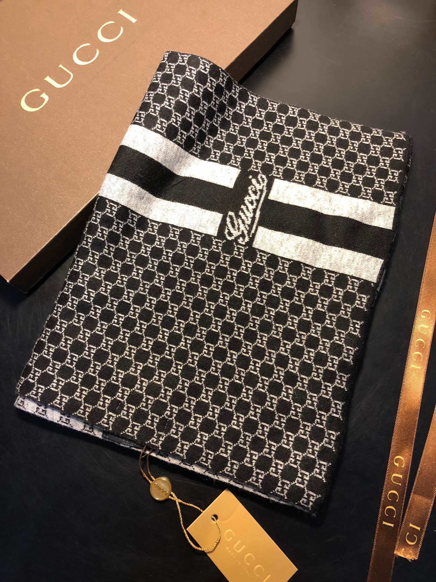 Yar3990 26$ GUCCI-WJ gallery