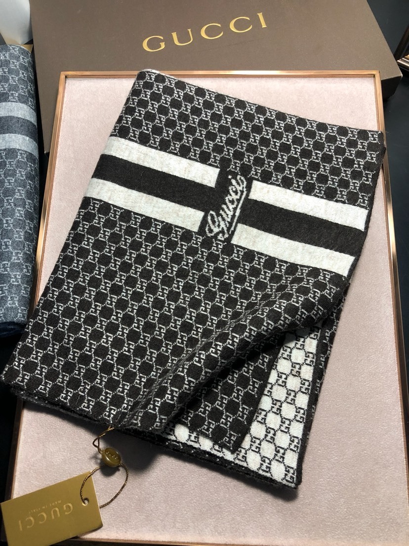 Yar3990 26$ GUCCI-WJ gallery