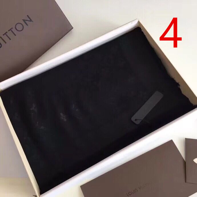 Yar3991 24$ LVScarf-WJ gallery