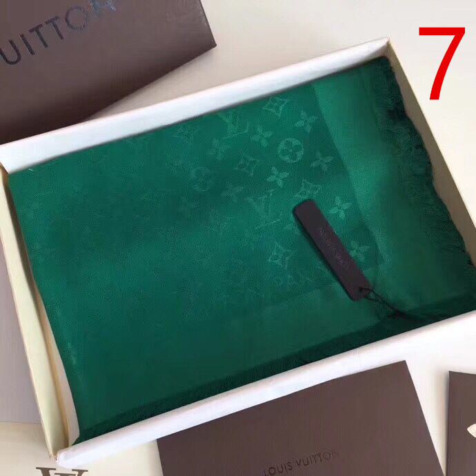 Yar3991 24$ LVScarf-WJ gallery