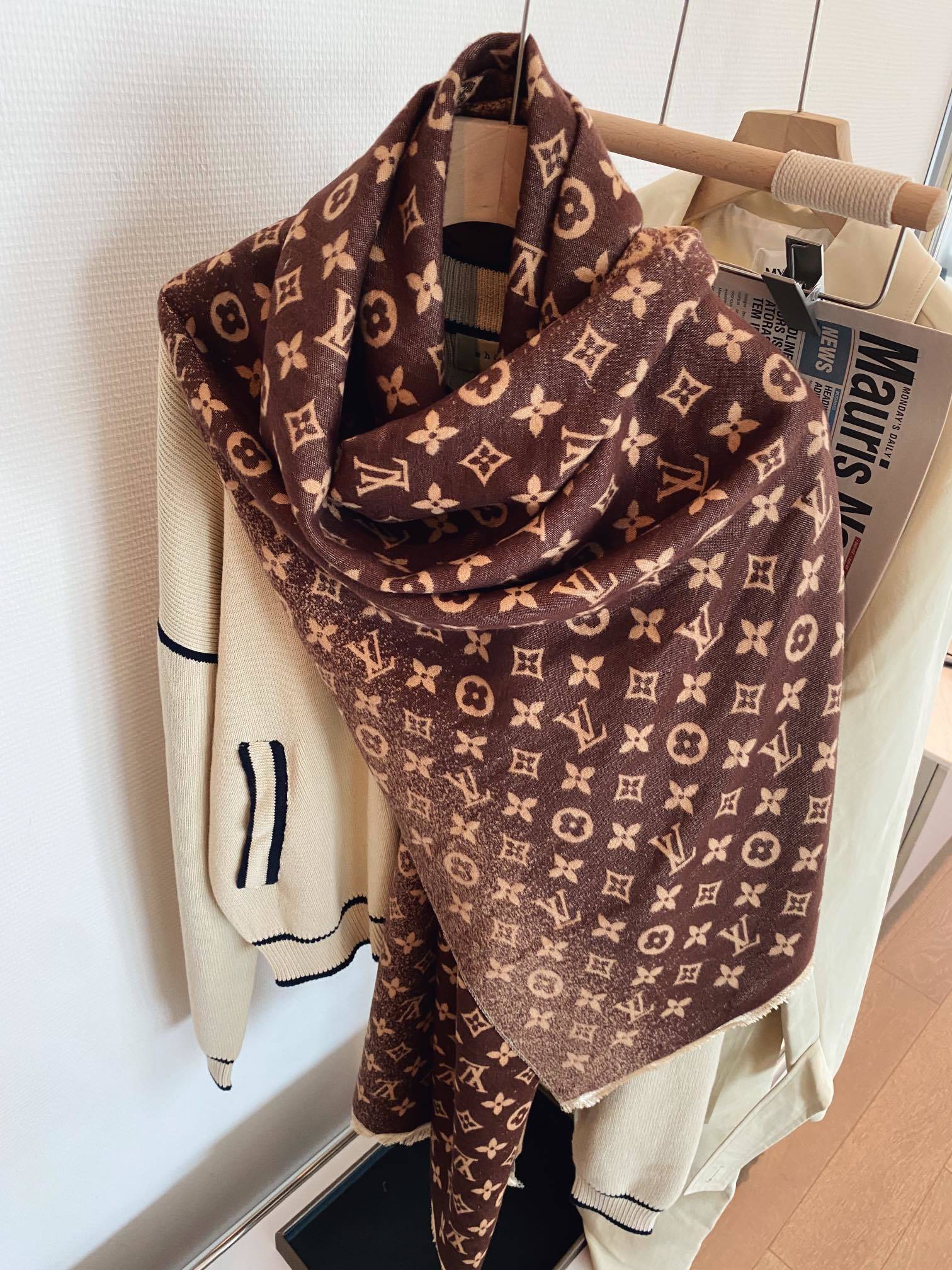 Yar3994 $33.99  WJ gallery