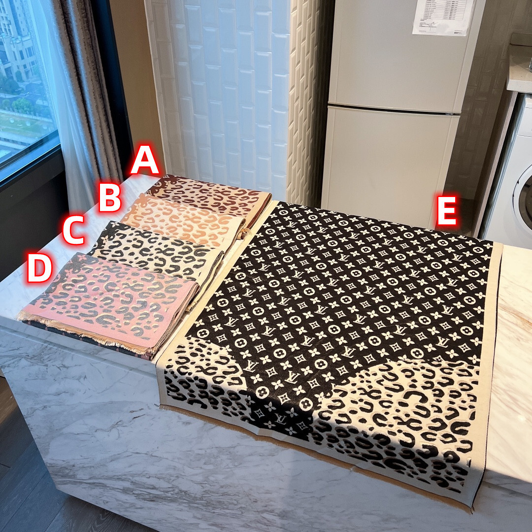 Yar3995  33.99$    WJ gallery