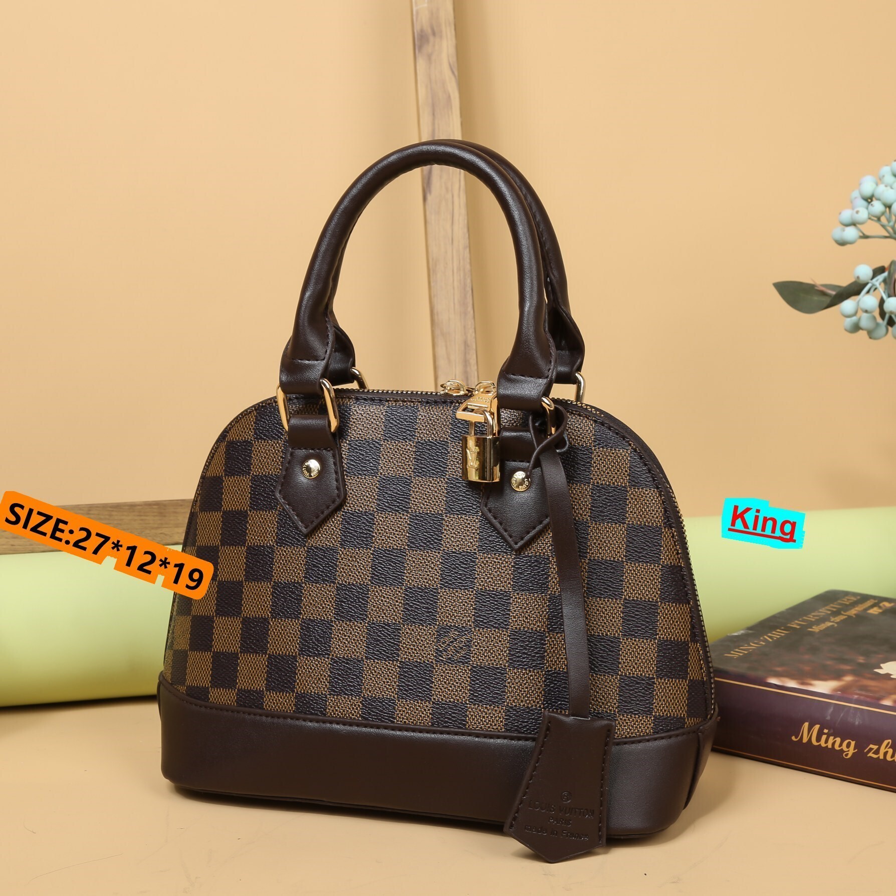 Yar4003 LV TOP 62$ YZBB gallery