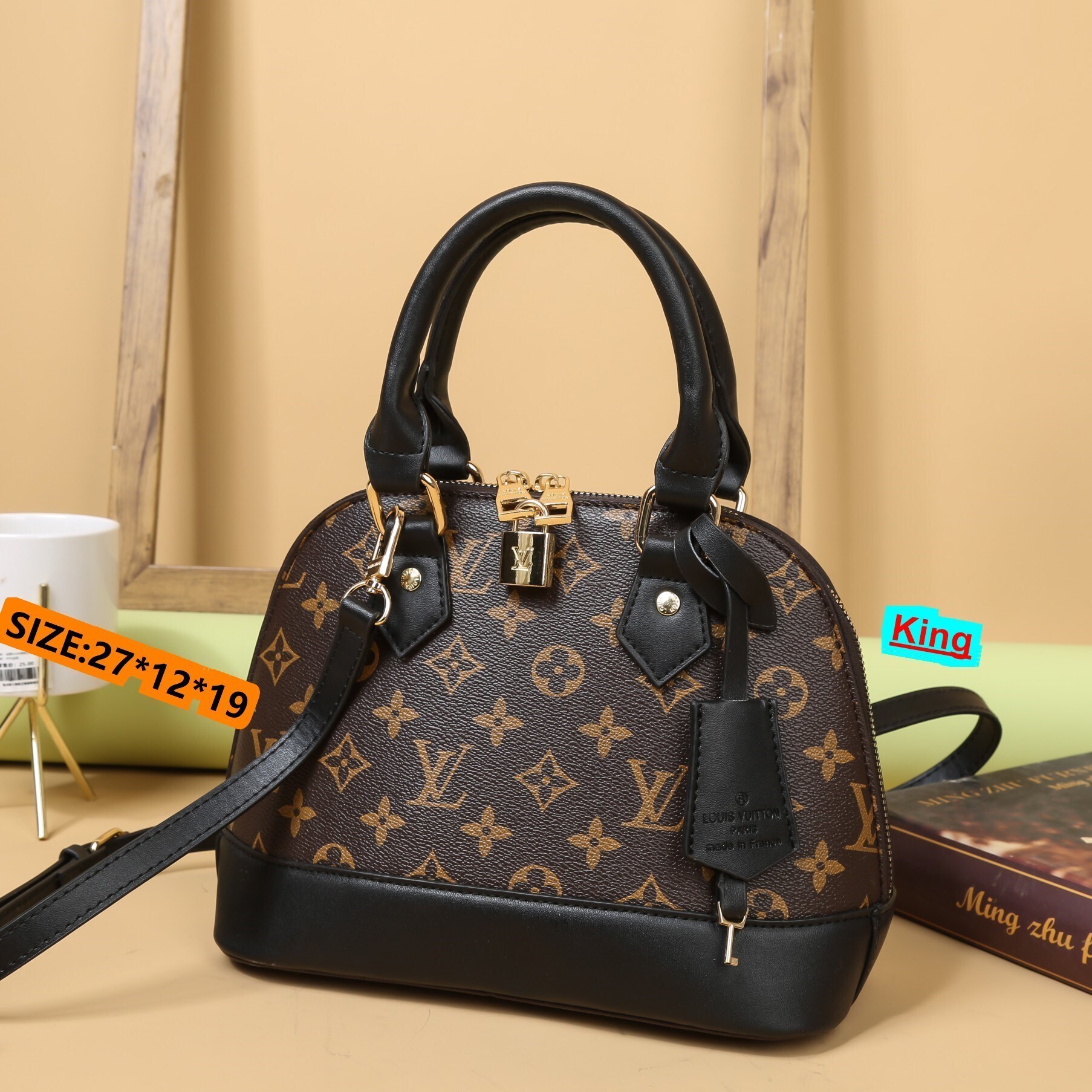 Yar4003 LV TOP 62$ YZBB gallery