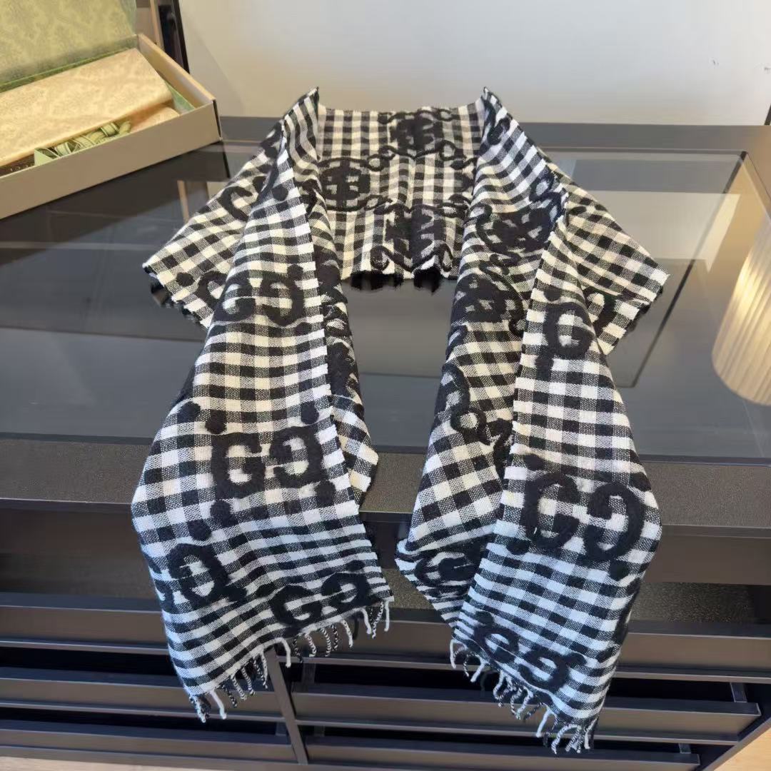 Yar4007 GUCCI 59$ WJ gallery