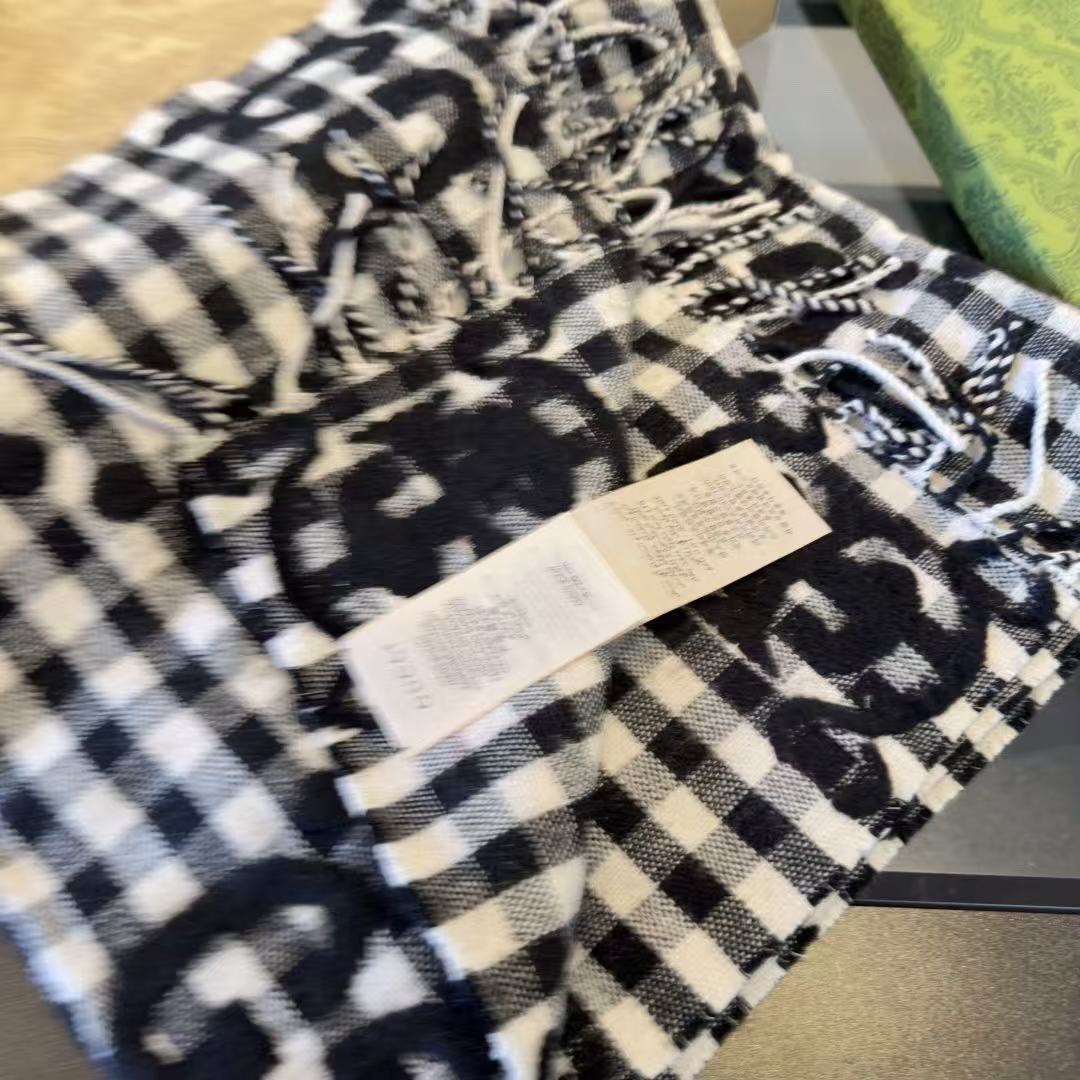 Yar4007 GUCCI 59$ WJ gallery