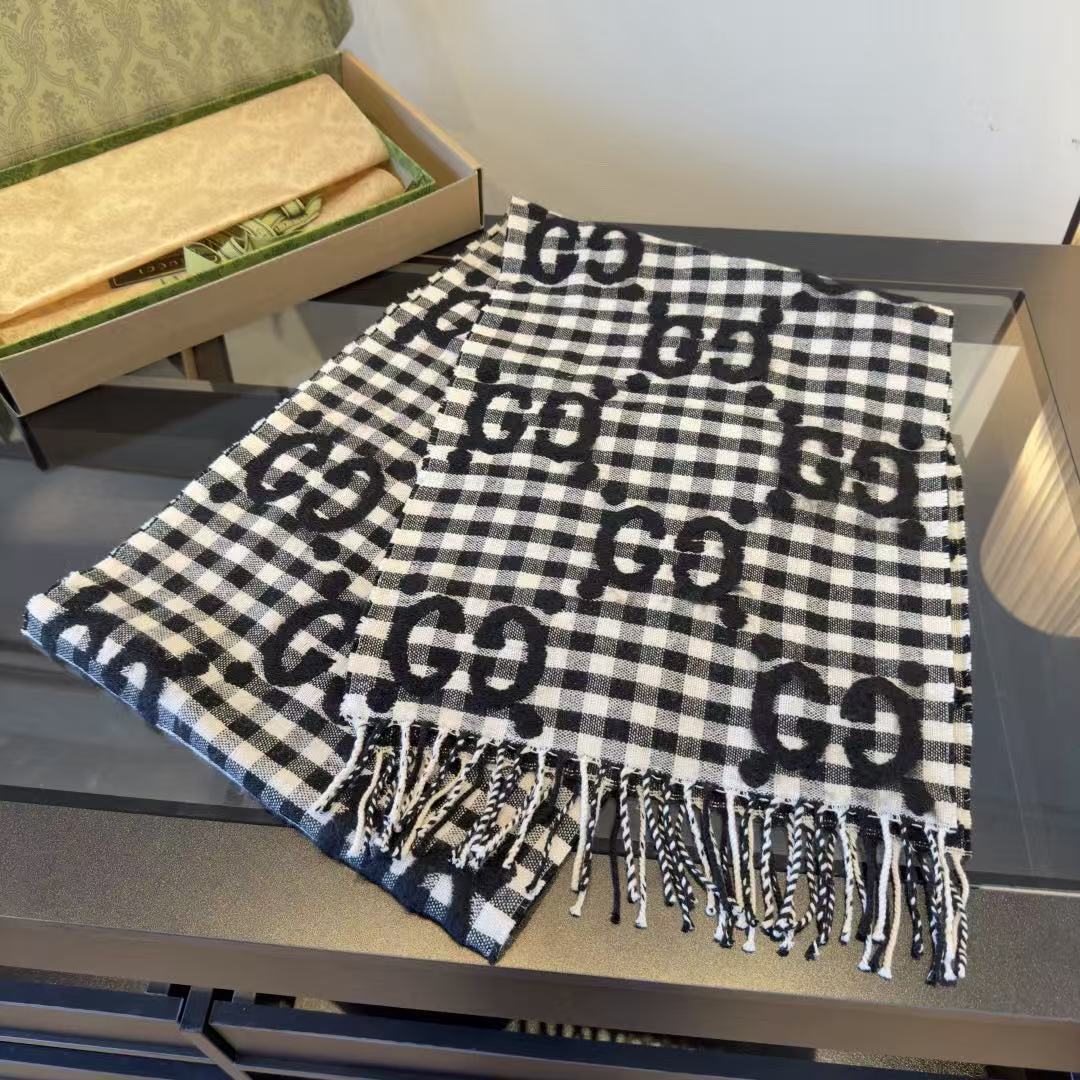 Yar4007 GUCCI 59$ WJ gallery