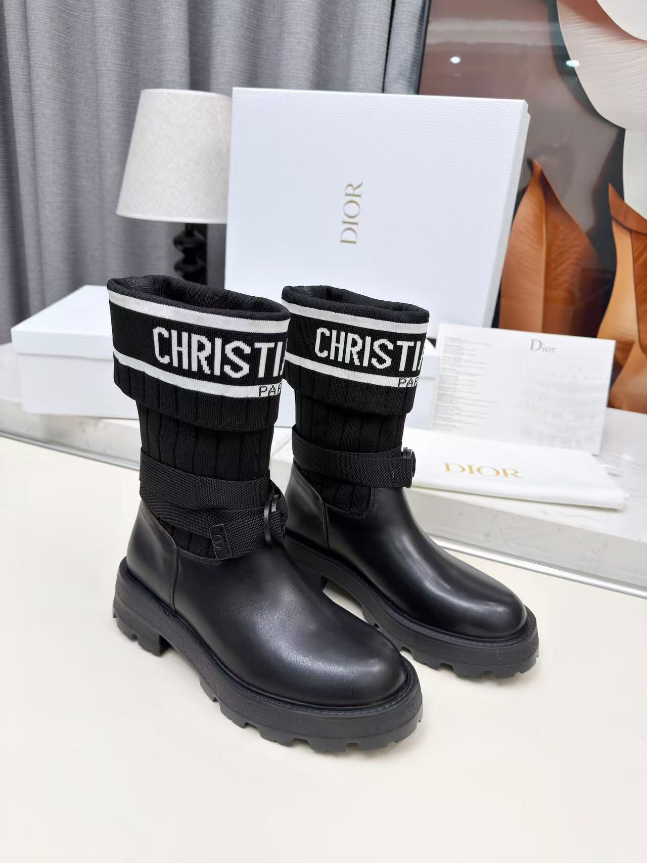 Yar4012 DIOR  95$ gallery