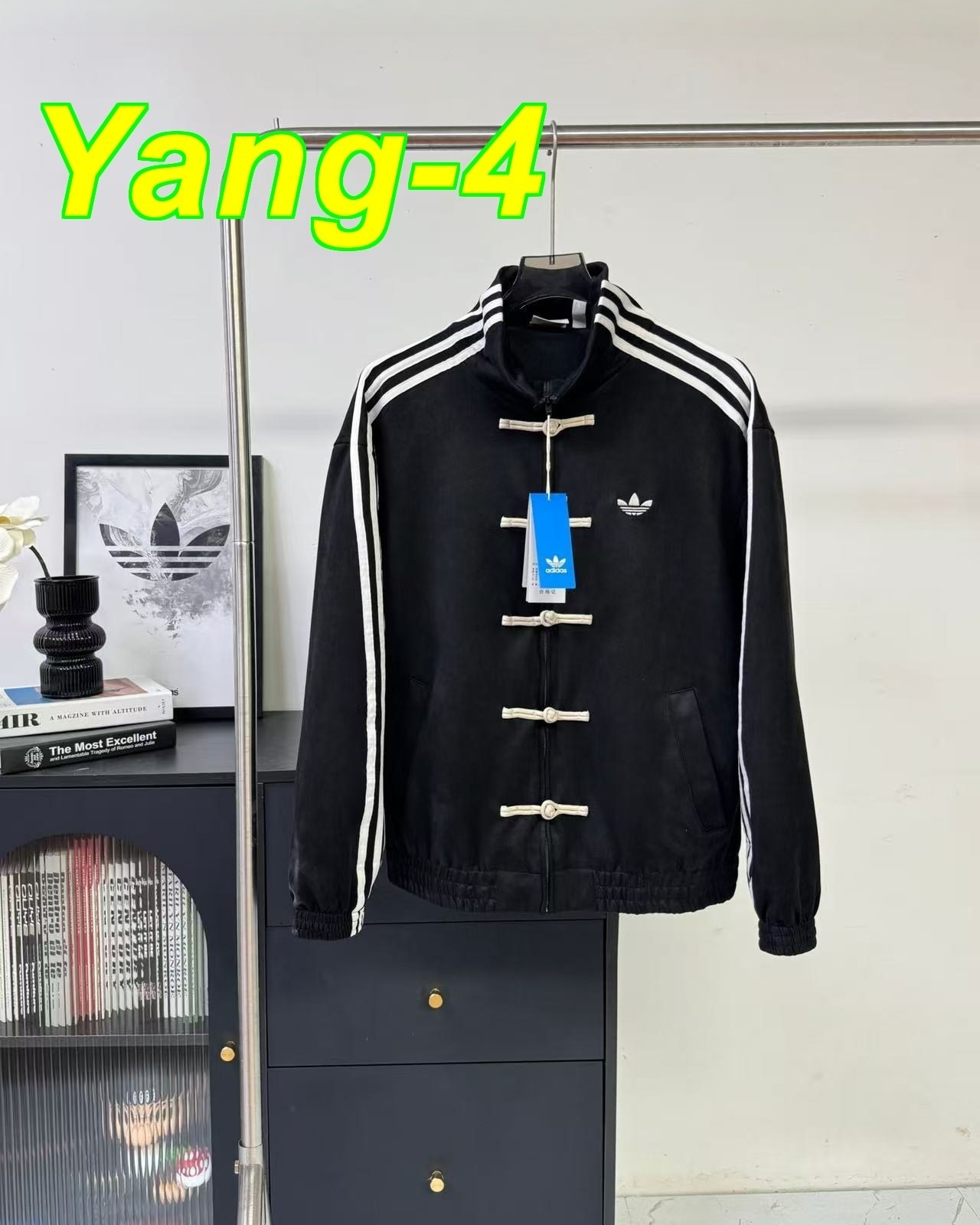 Yar4028 ADIDAS 52$ gallery