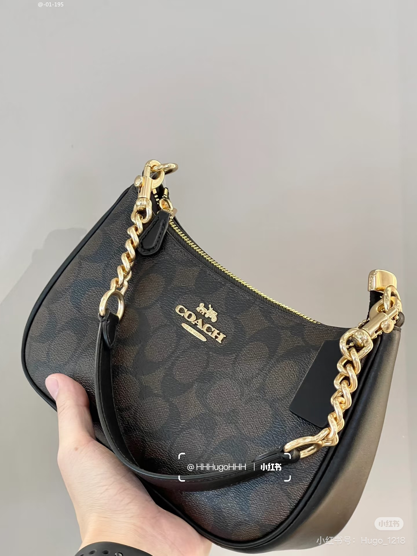 Yar4036 Coach 52$ gallery