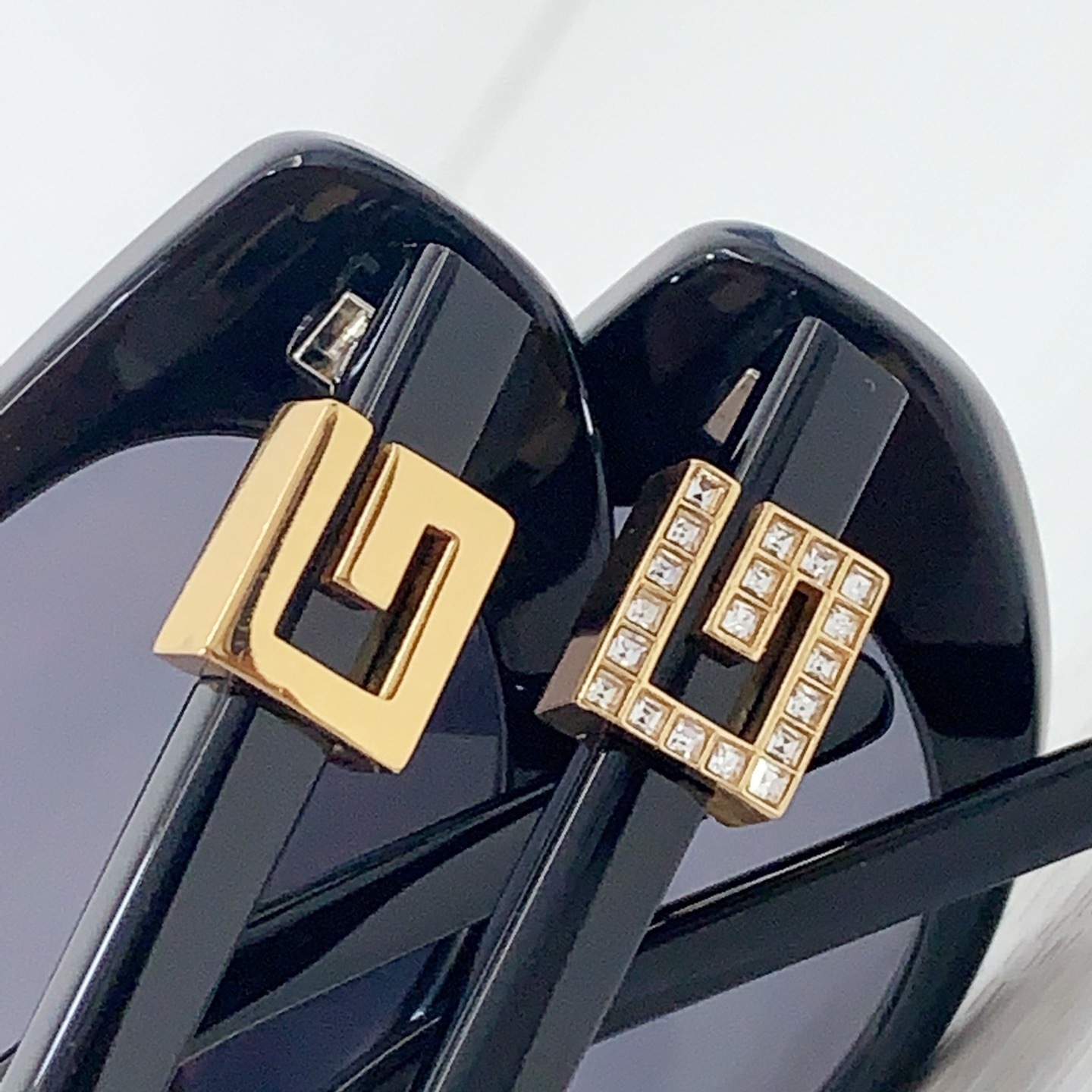 Yar4043 GUCCI 58$ gallery