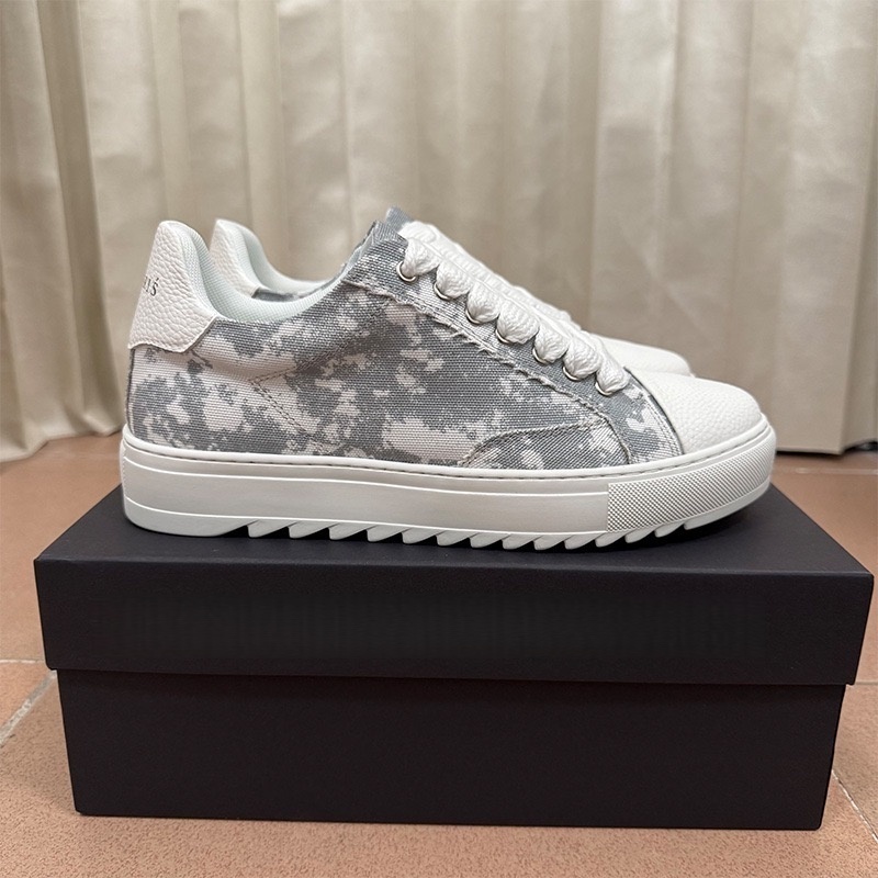 Yar4044 NUMERIS 64$ With Box gallery