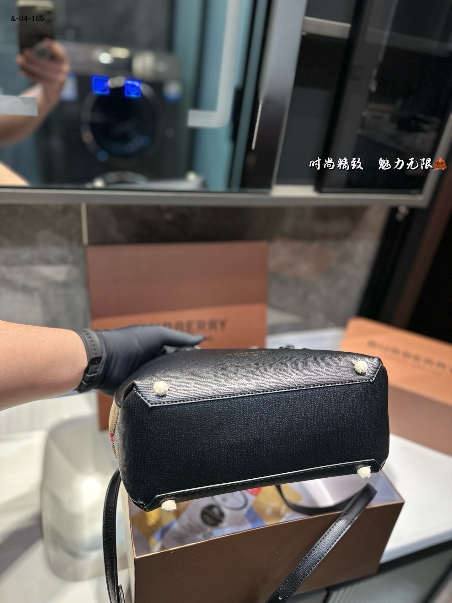 Yar4046 Burberry 64$ gallery