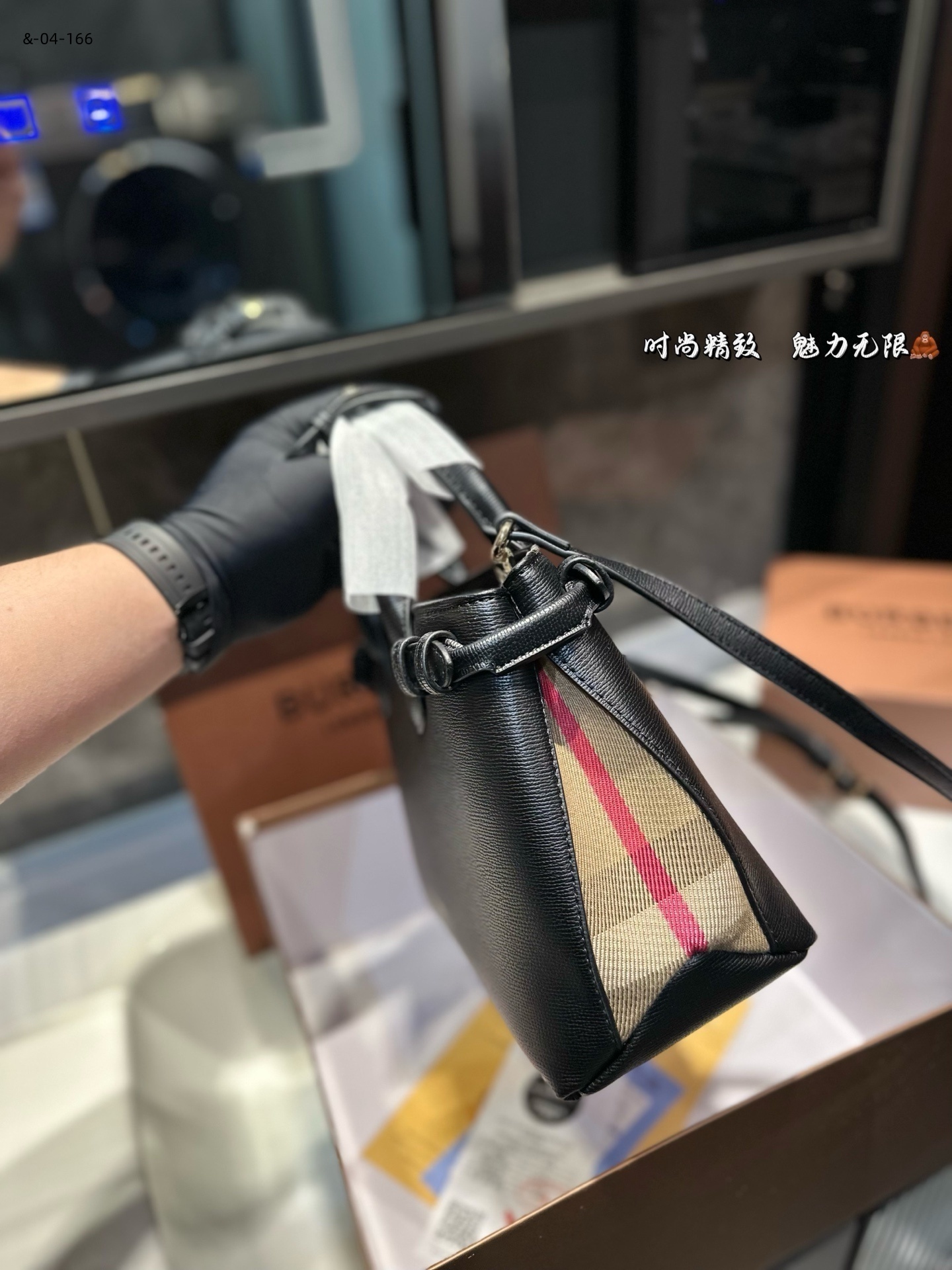 Yar4046 Burberry 64$ gallery