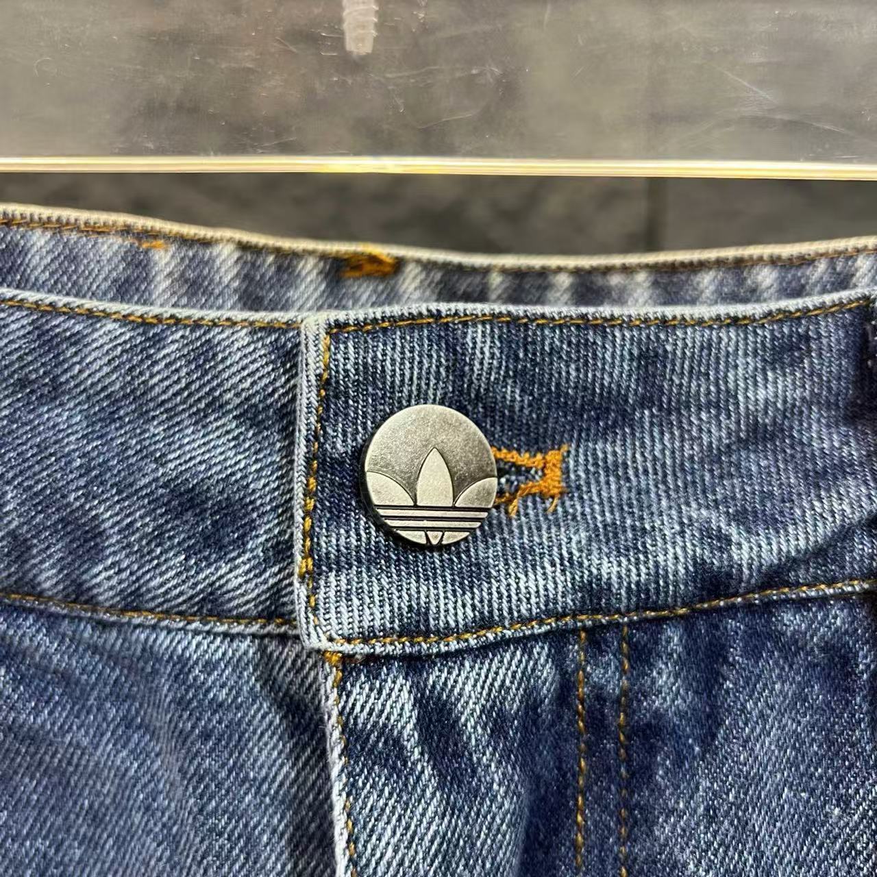 Yar4054 ADIDAS 54$ gallery