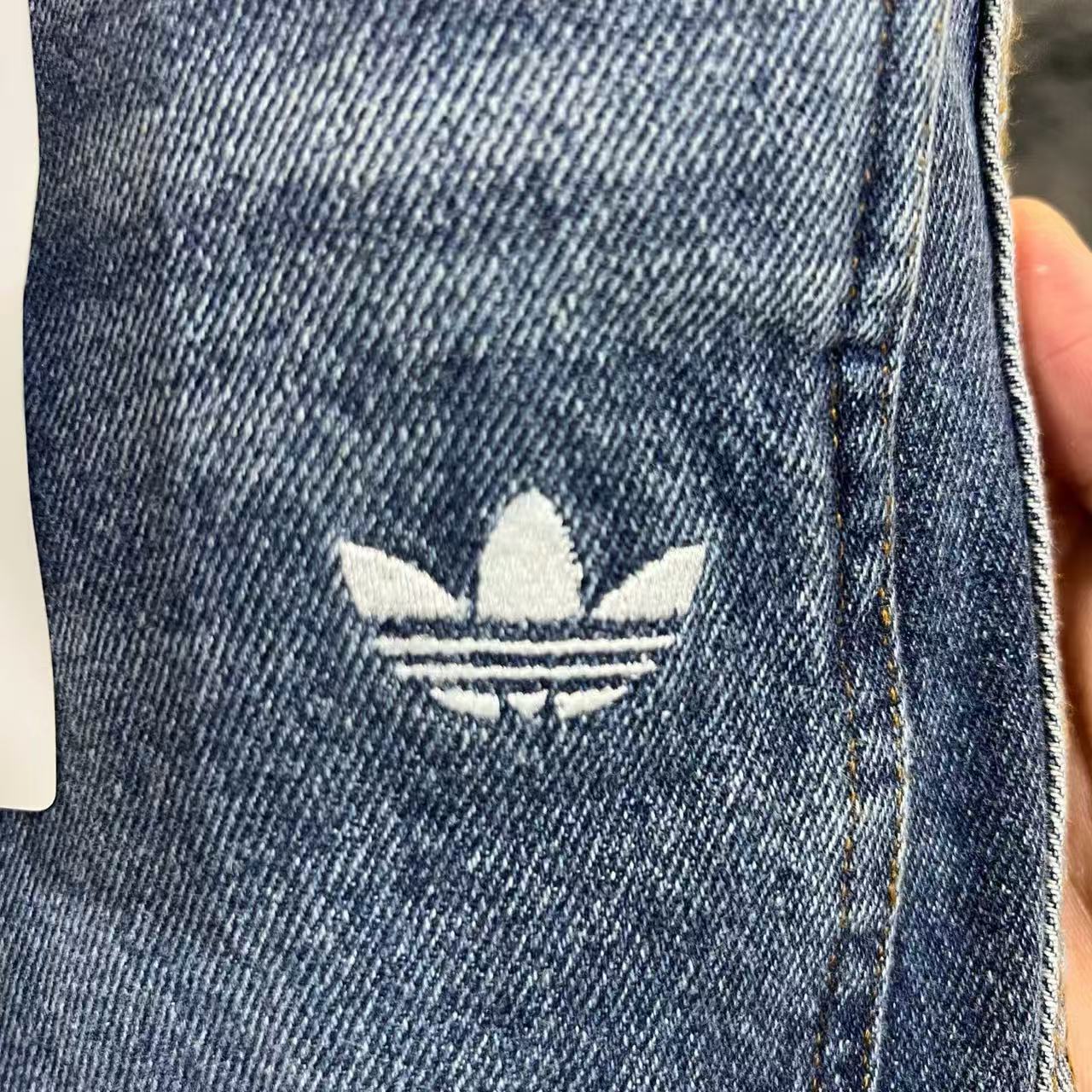 Yar4054 ADIDAS 54$ gallery