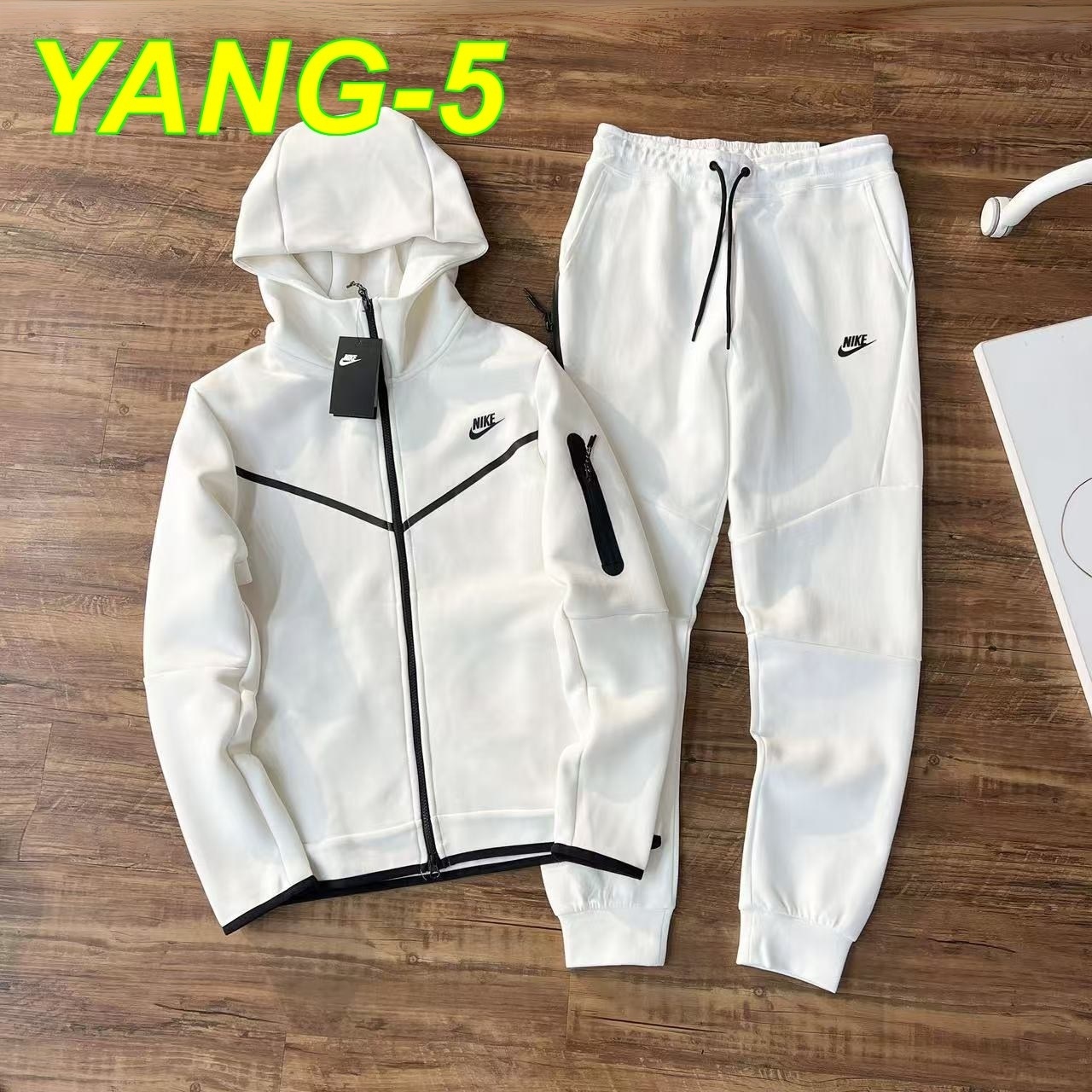 Yar4065 NIKE SUIT  58$ gallery