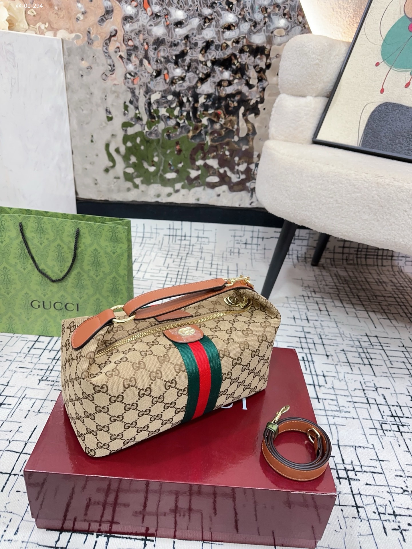 Yar4066 GUCCI 62.99$ gallery