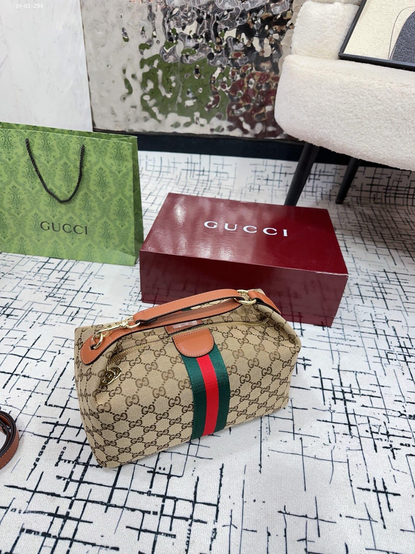 Yar4066 GUCCI 62.99$ gallery