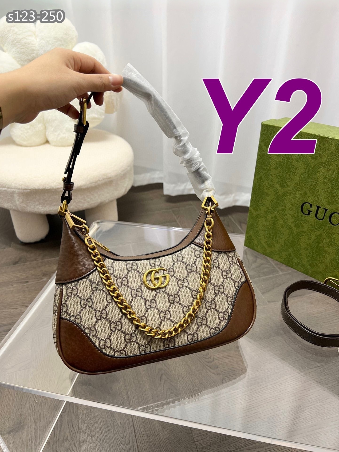Yar4073 Gucci 62$ gallery