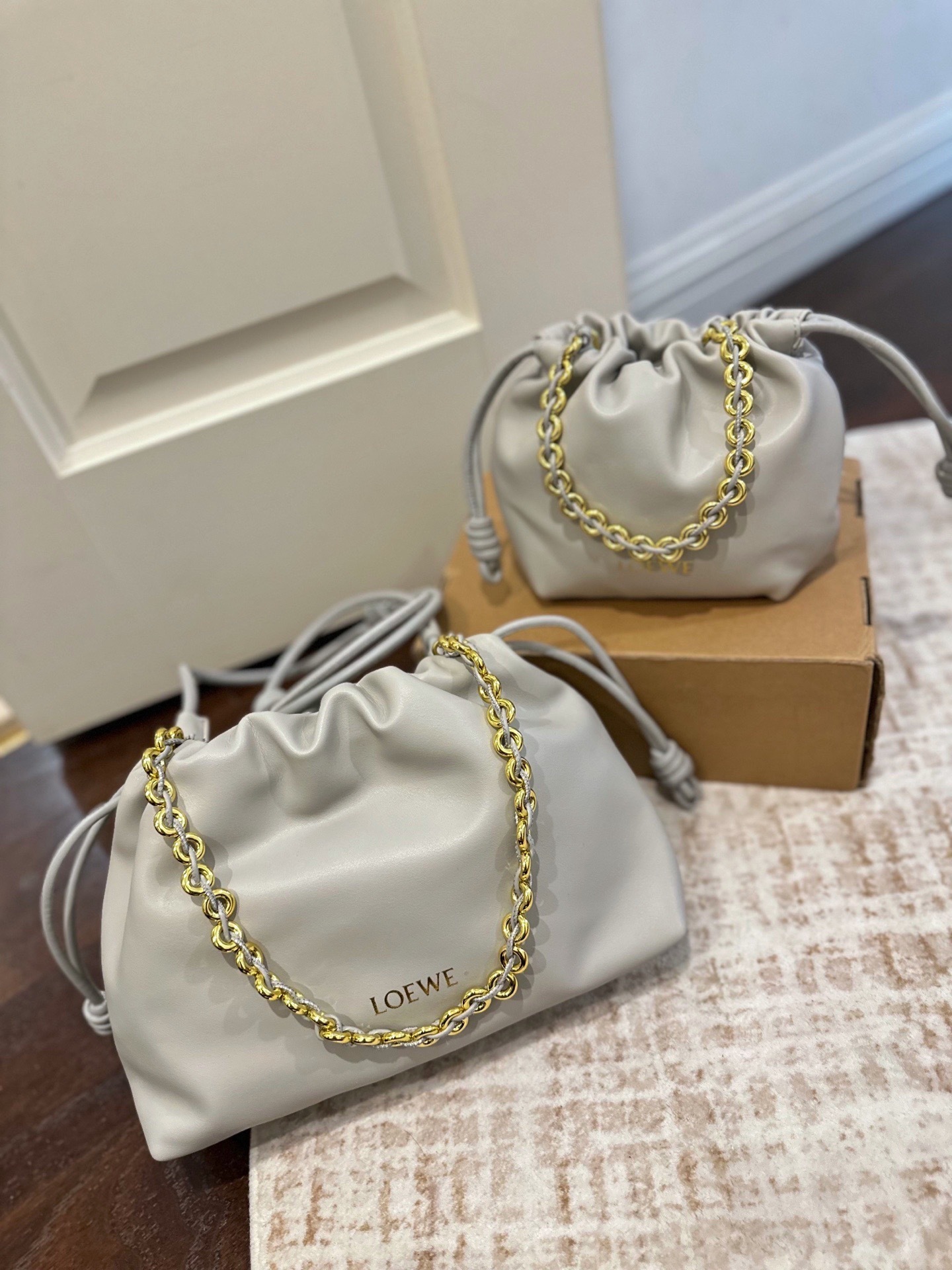 LOEVE 82-88$ ID:A0075 gallery