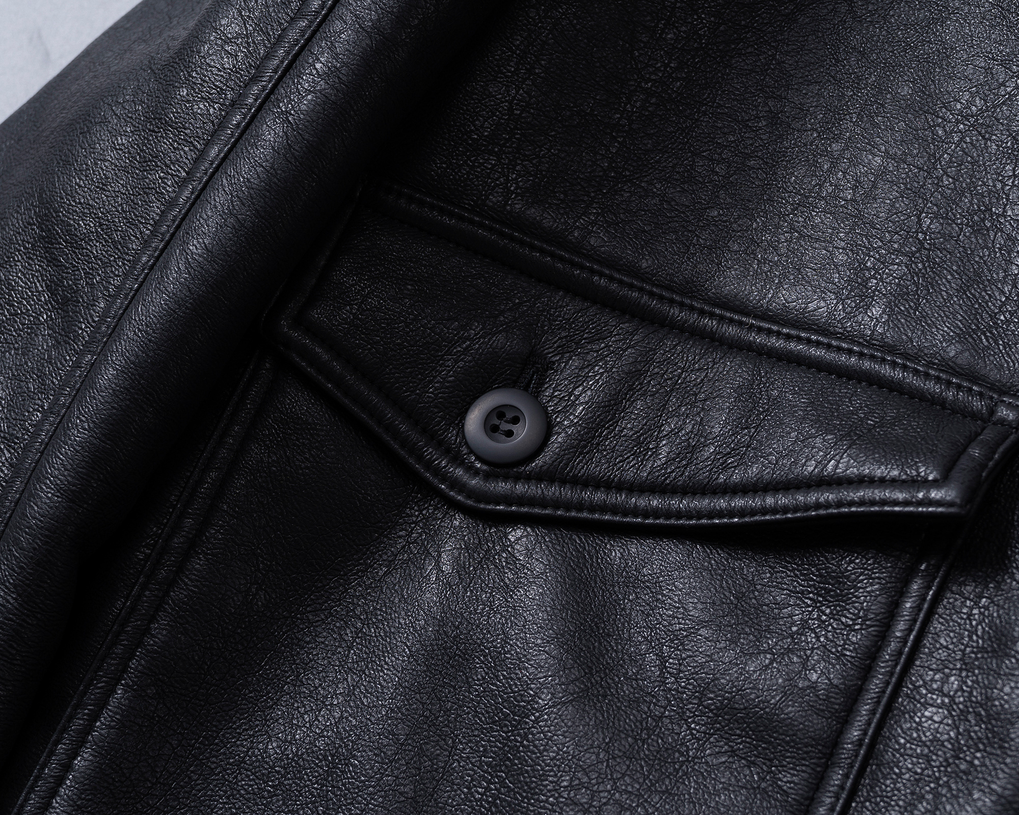 GIORGIO ARMANI 155$ ID:A0086 gallery