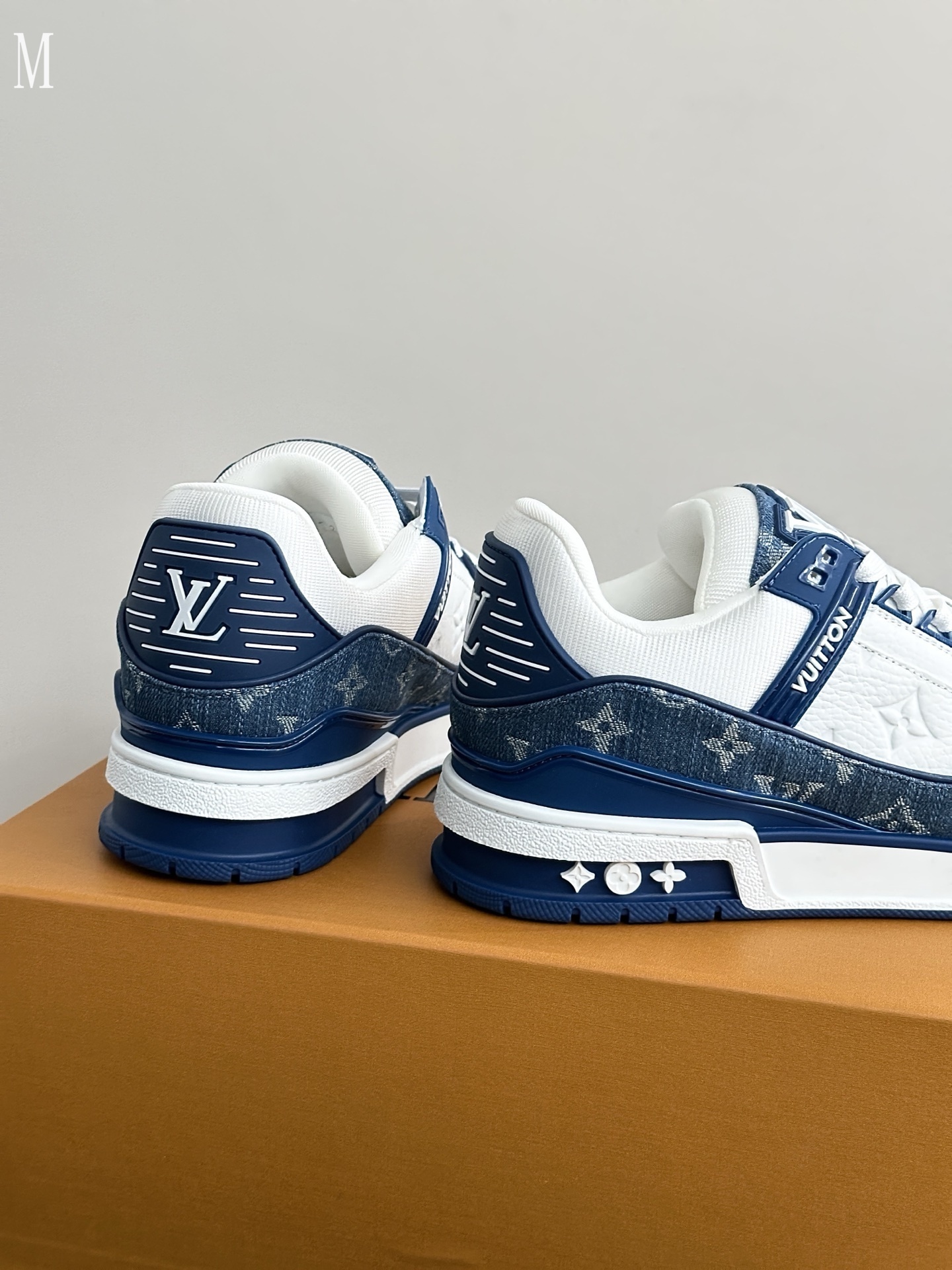 LV 155$ ID:A0089 gallery