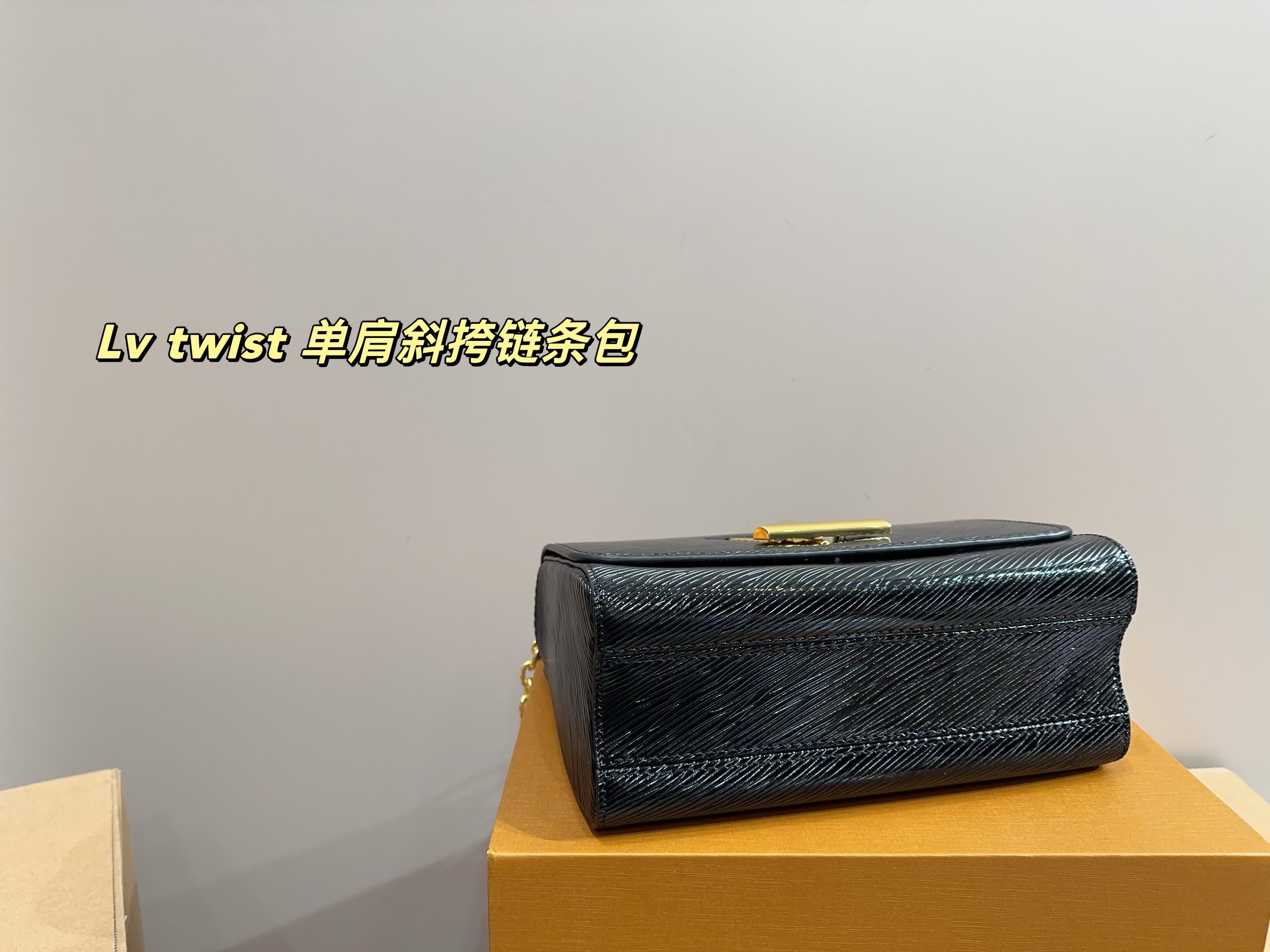 LV 88$ ID:A0073 gallery