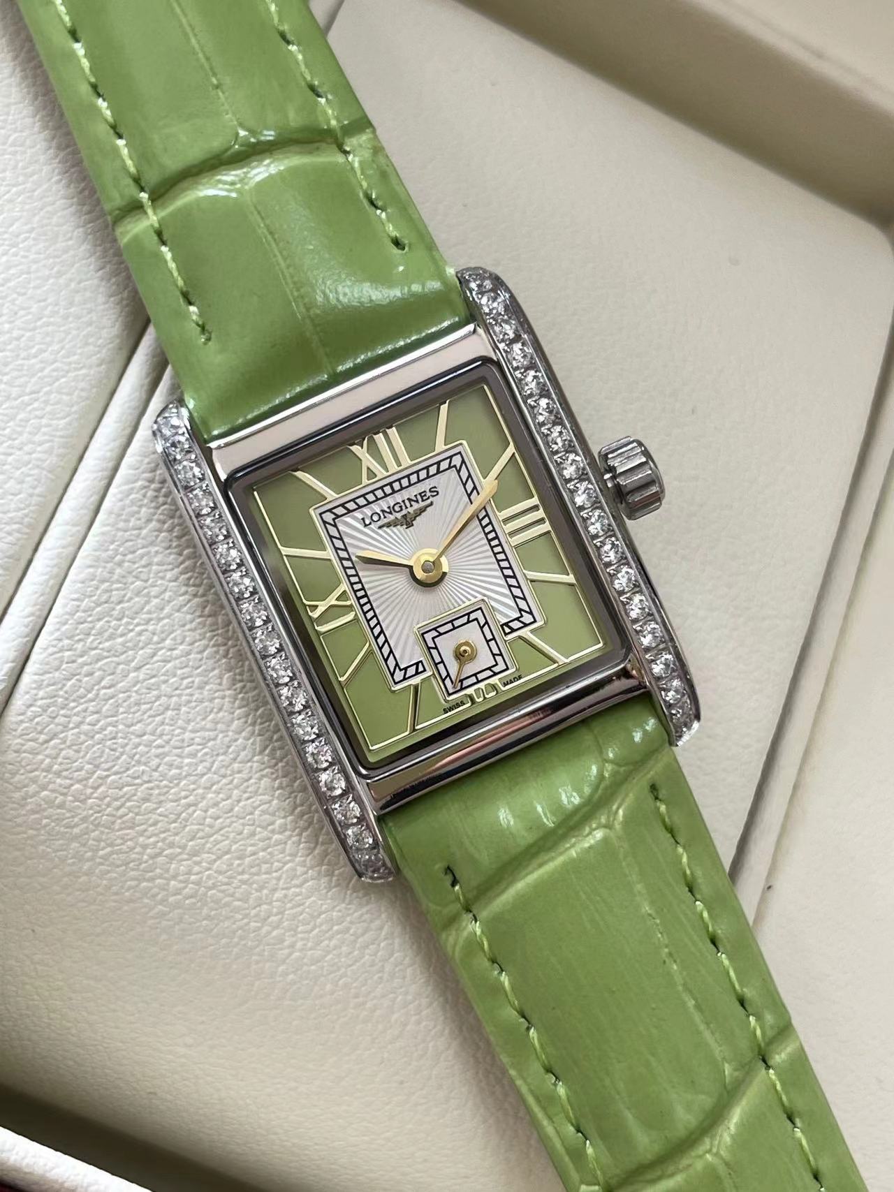 Longines   $125   CODE:91010 gallery