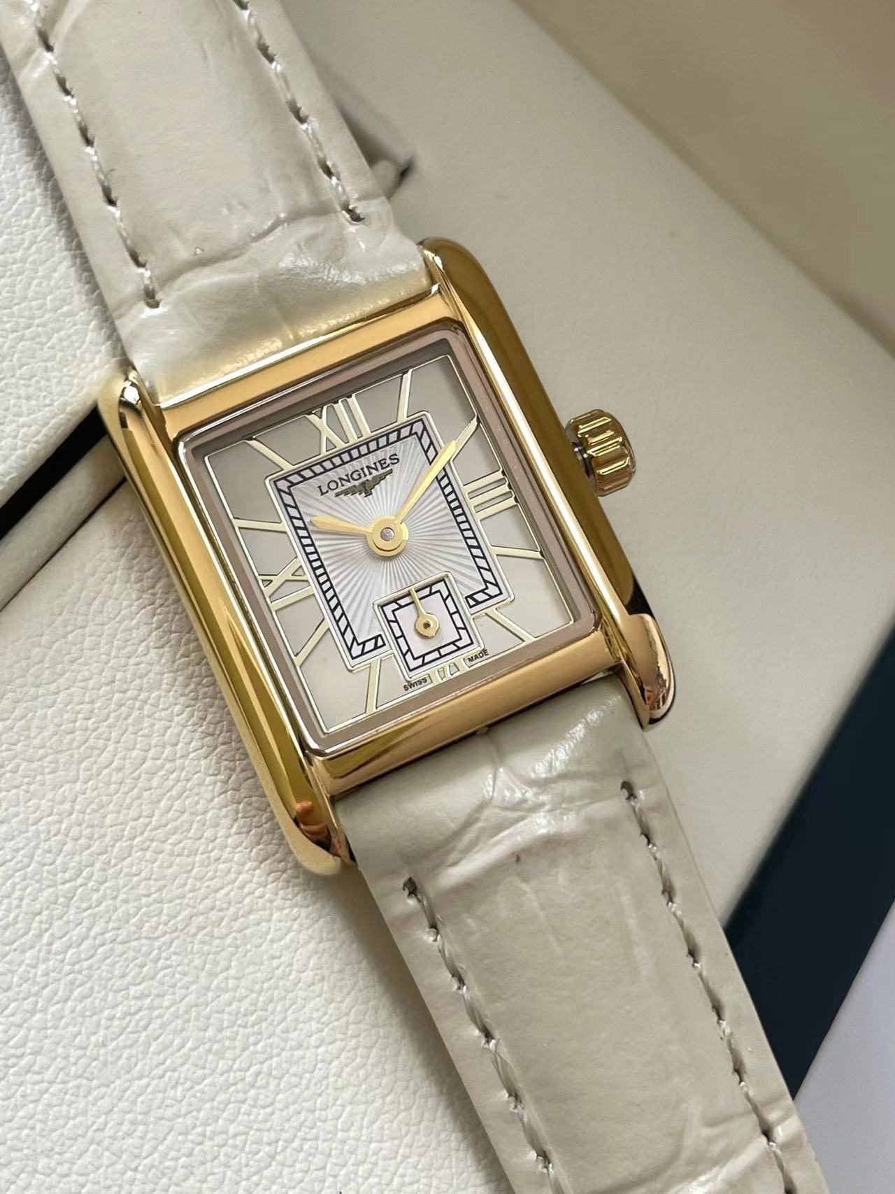 Longines   $125   CODE:91010 gallery