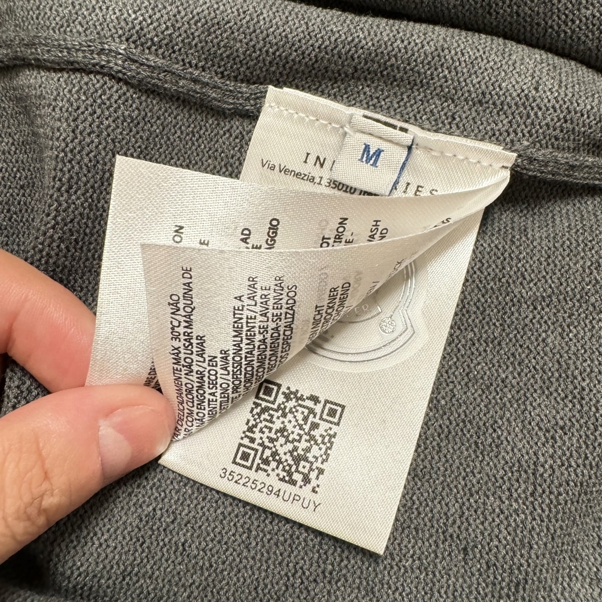 MONCLER 8$ ID:A0095 gallery