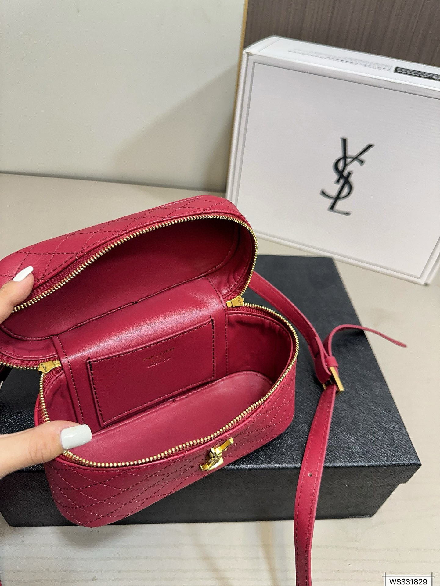 YSL 86$ ID:A0080 gallery
