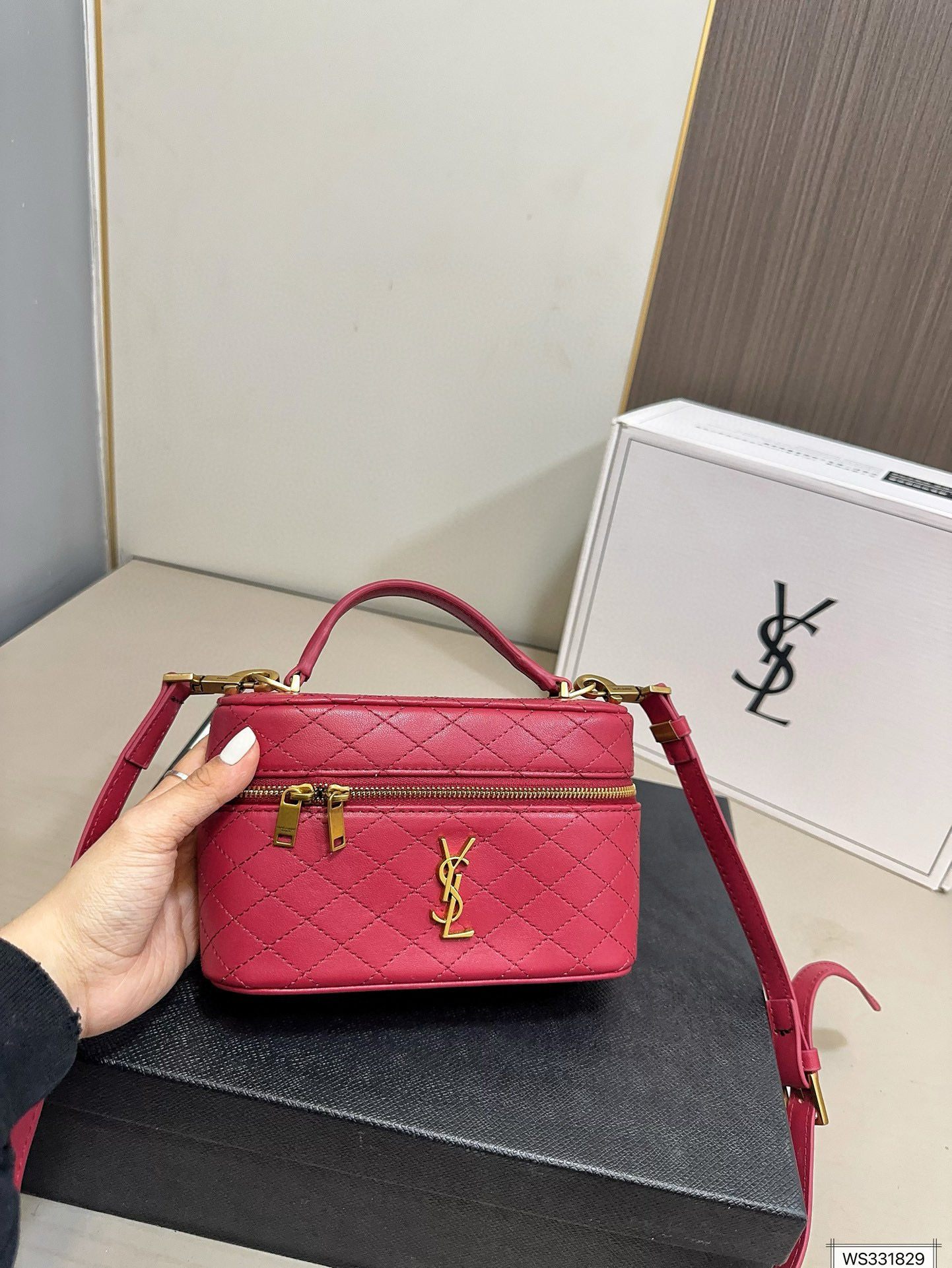 YSL 86$ ID:A0080 gallery