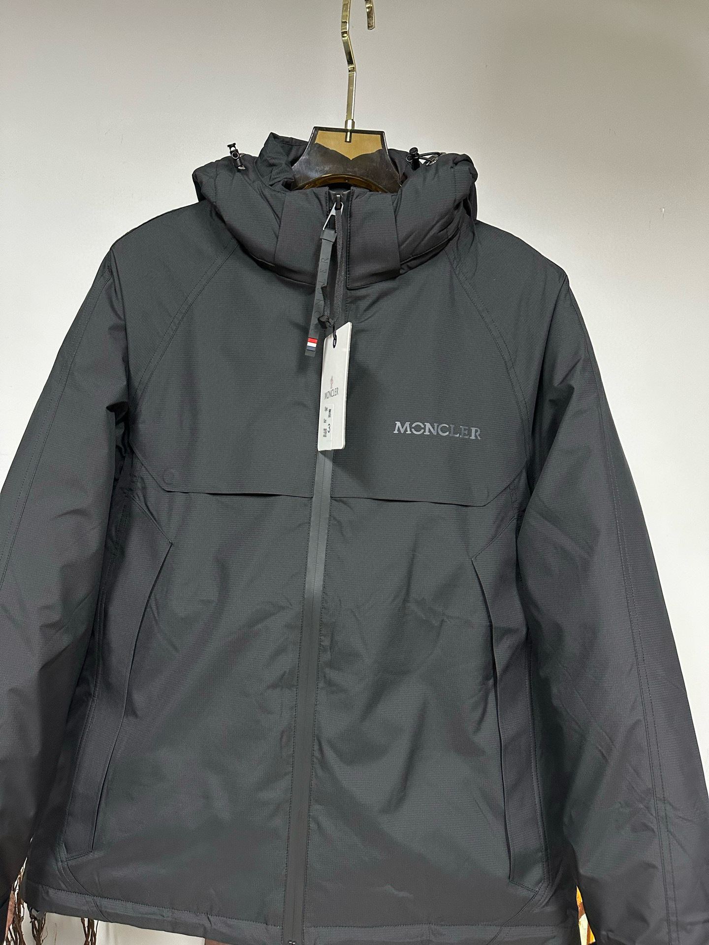 moncler 185$ ID：A0085 gallery