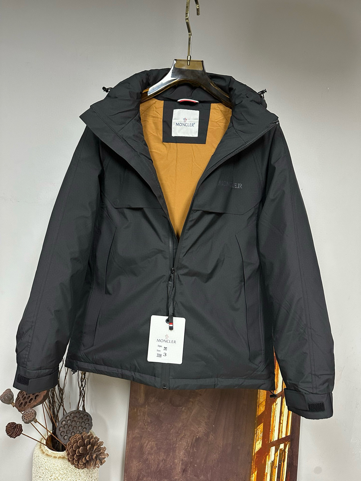 moncler 185$ ID：A0085 gallery