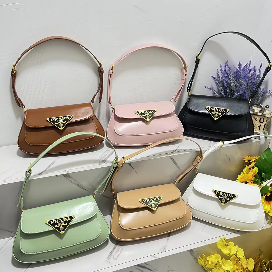 CBC212-Prada-Size 19X16X26.5-34USD gallery