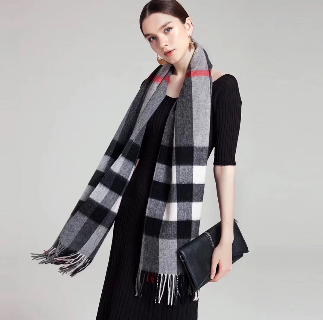 Burberry $52 Code 3552 gallery