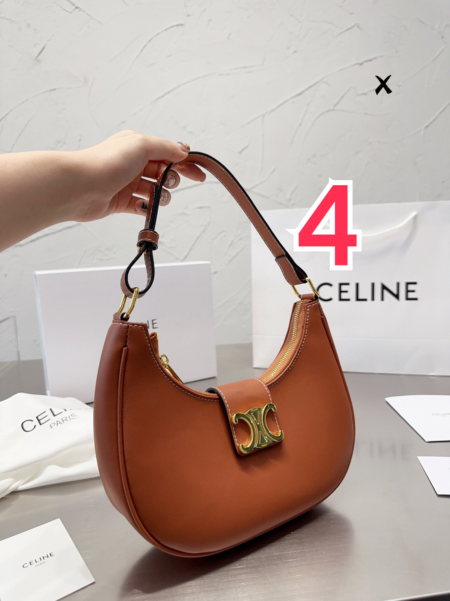 CÉLINE $72 code:14915 gallery