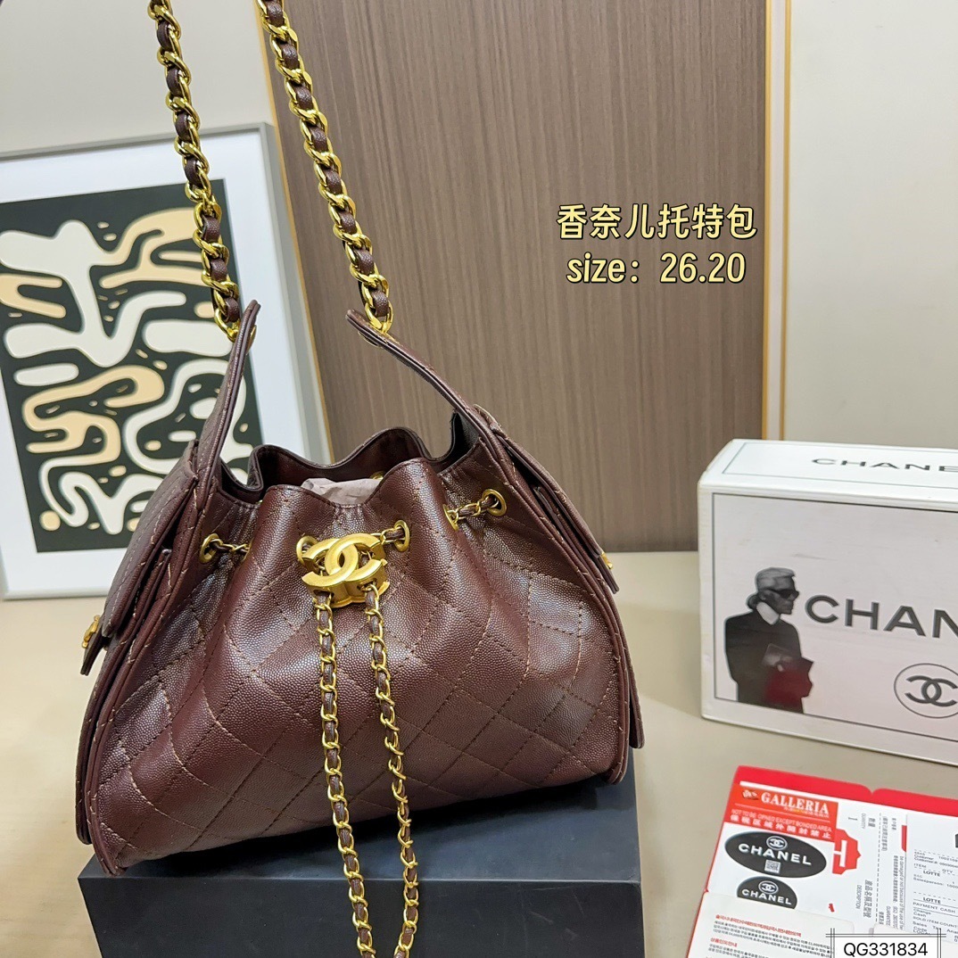 Chanel       $85      ID:8691 gallery