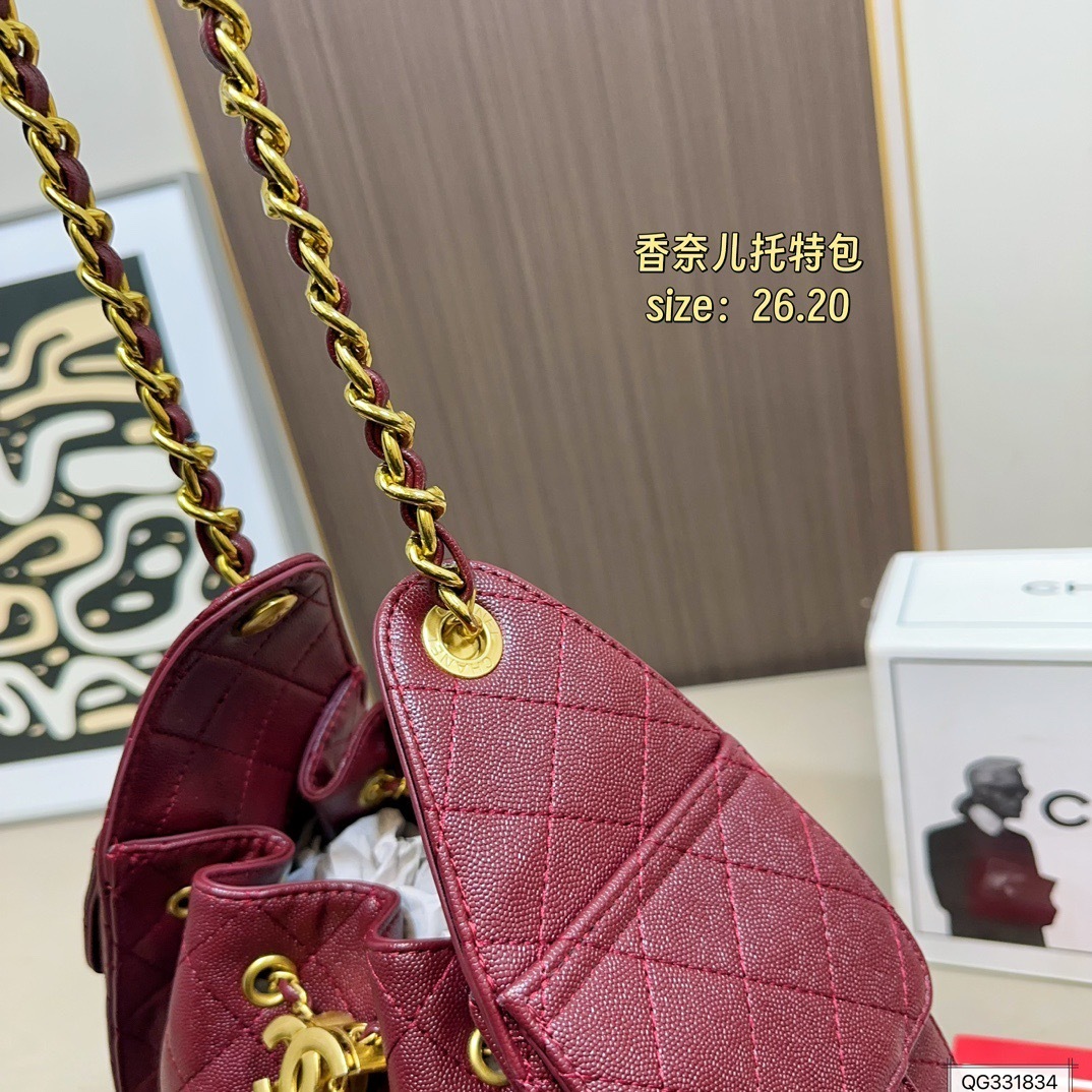 Chanel       $85      ID:8691 gallery