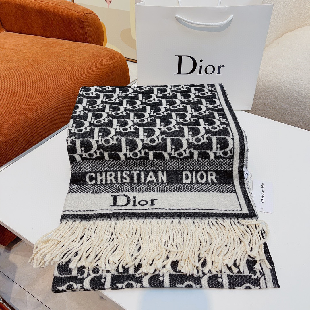 Dior $44 code：14053 gallery