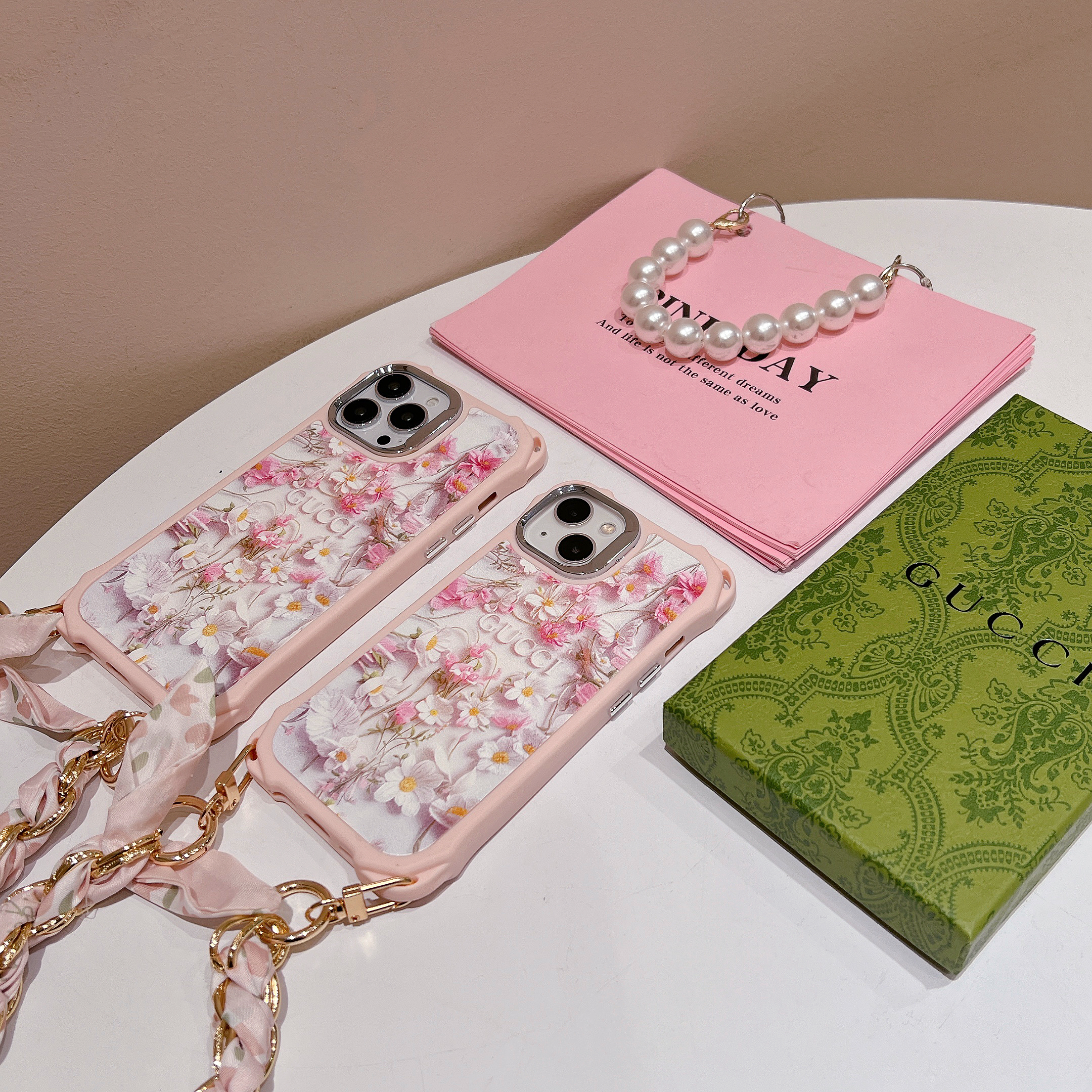 GUCCI  $25  code:15322 gallery