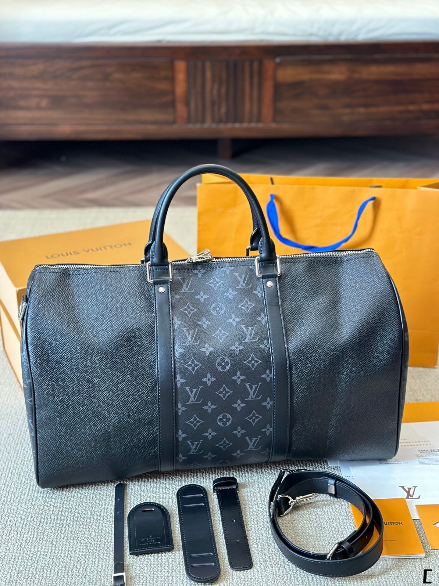 LV        $82     ID:8692 gallery