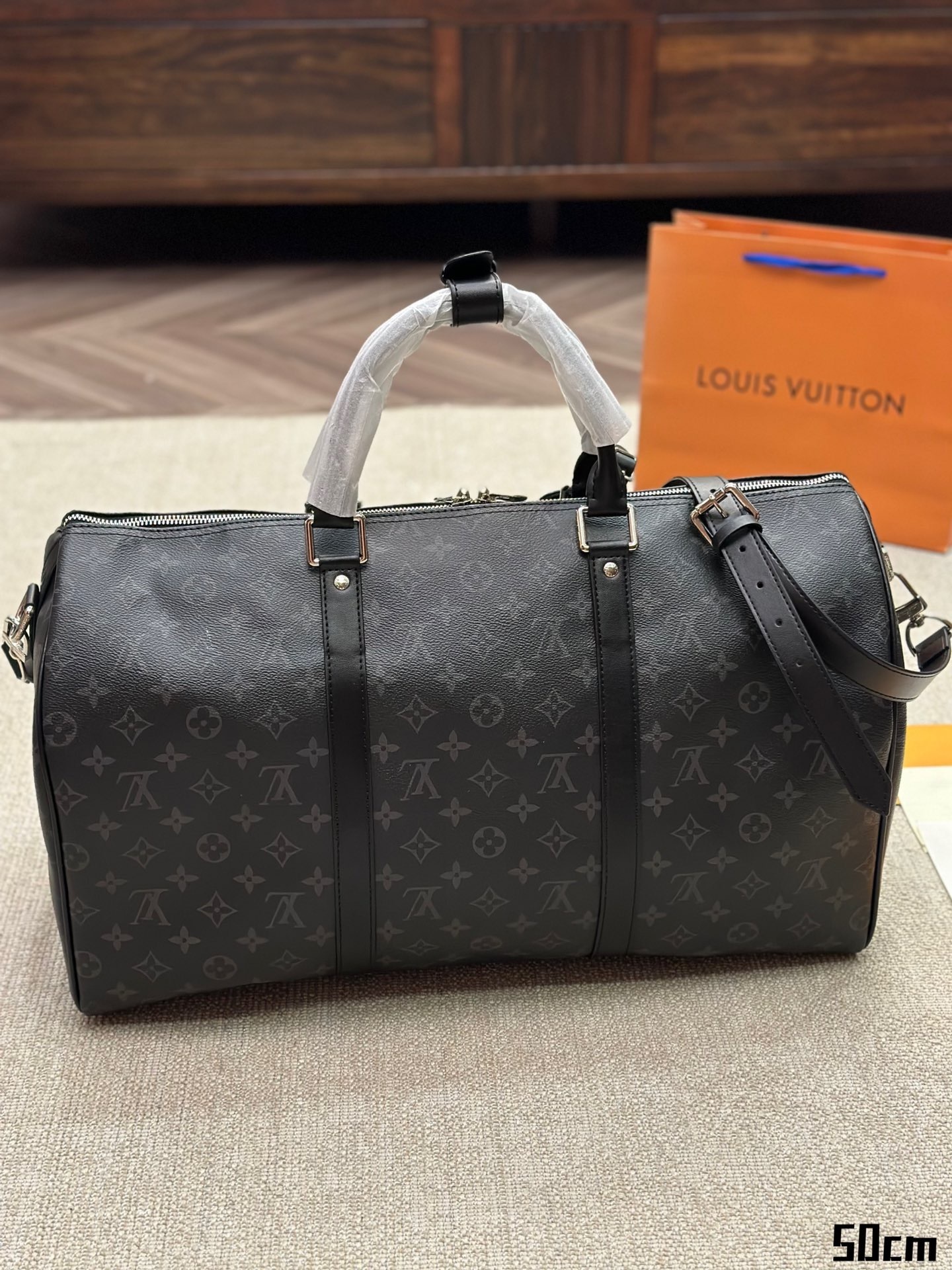 LV        $82     ID:8692 gallery