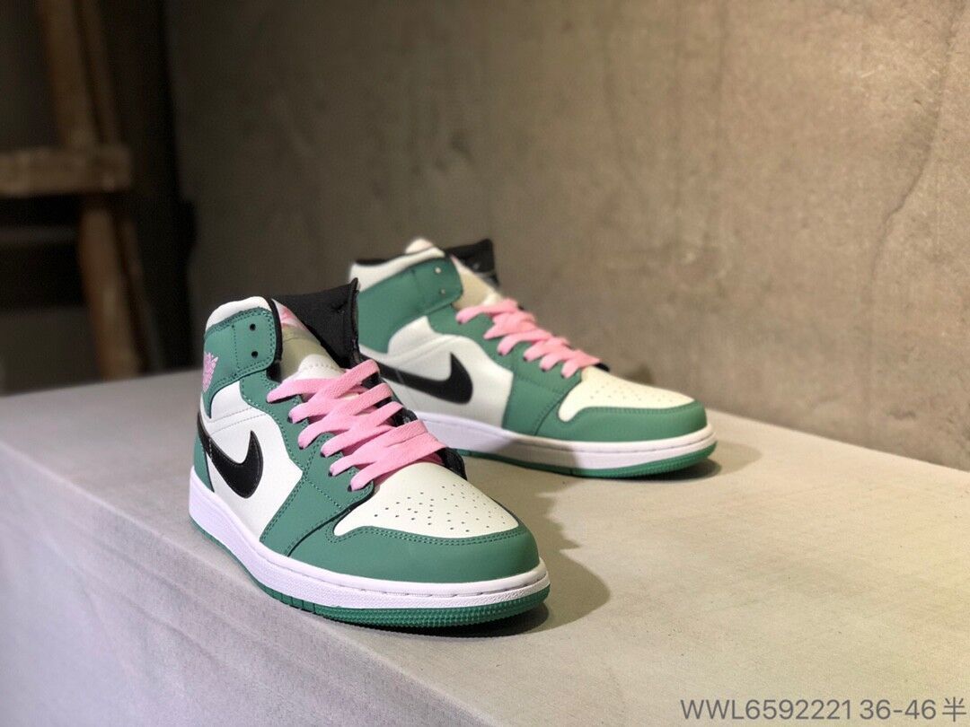 Nike $64 Code:9999 gallery