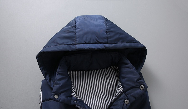 PRADA      $90      ID:8697 gallery