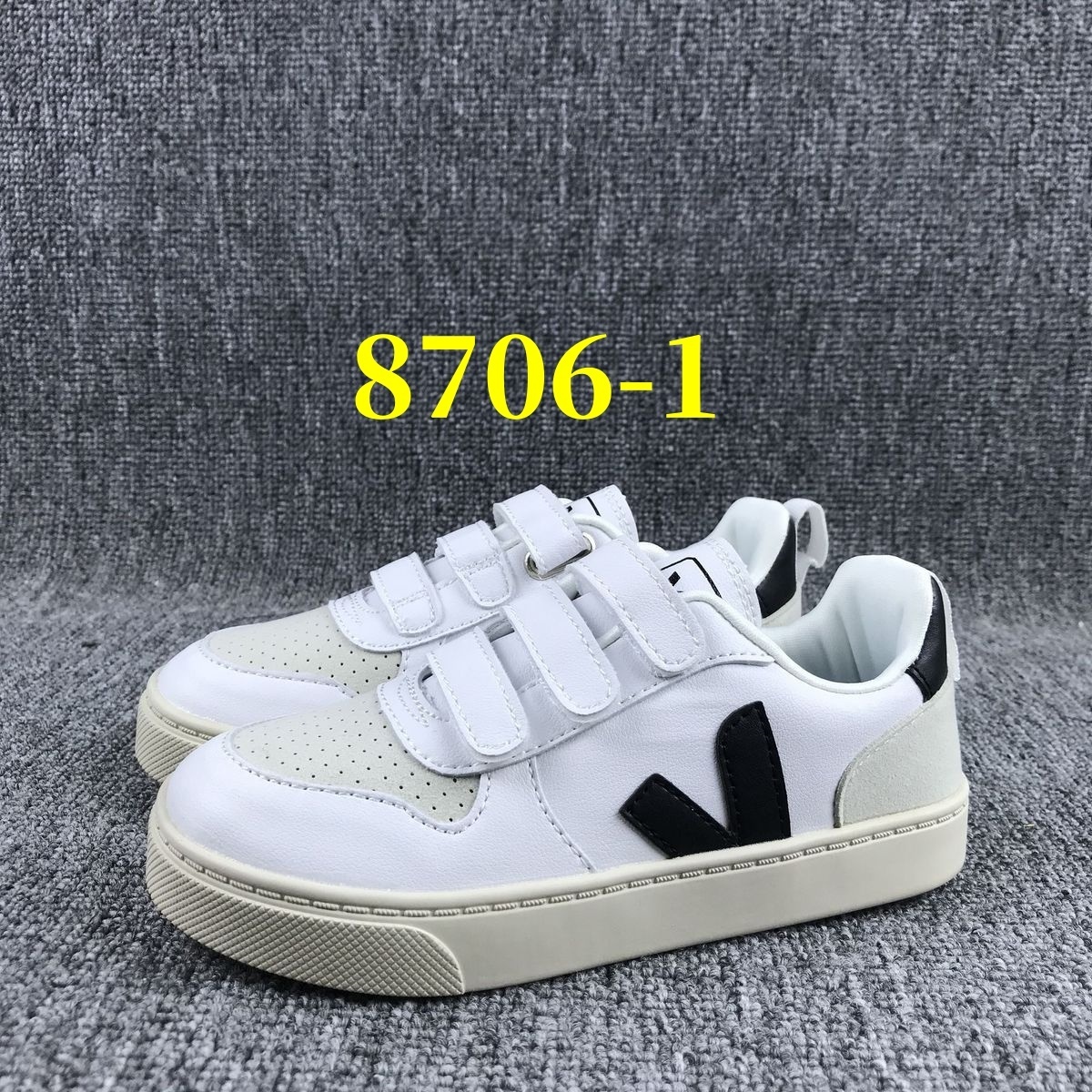 V      $44     ID:8706 gallery